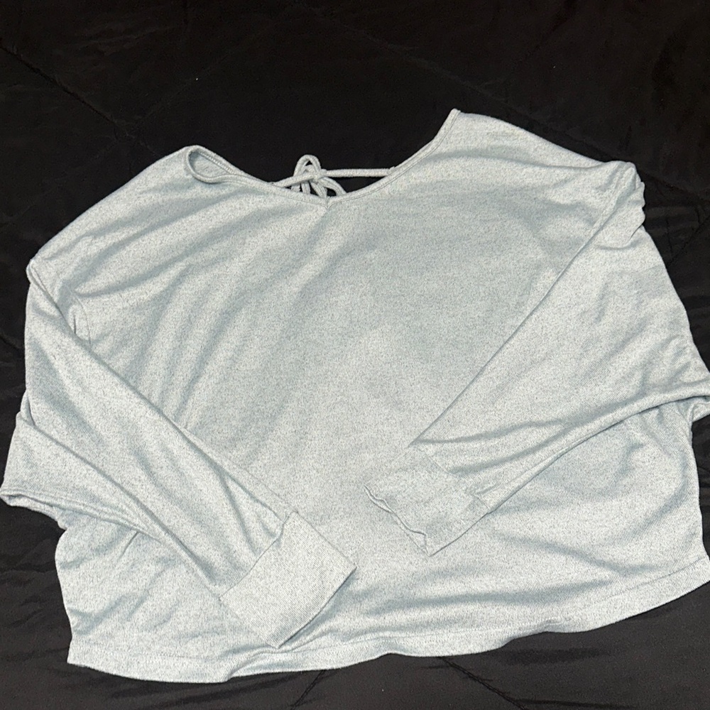 Women's Light Gray/Blue Top